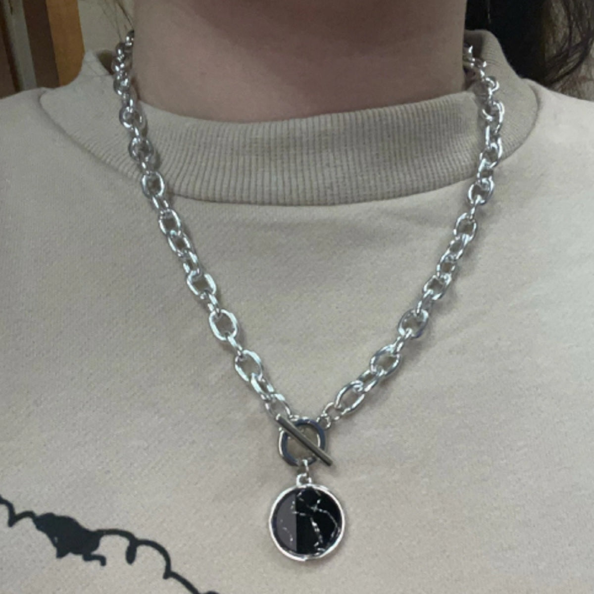 Elegant Designer Made Chain Linked Pendant/ Bracelet