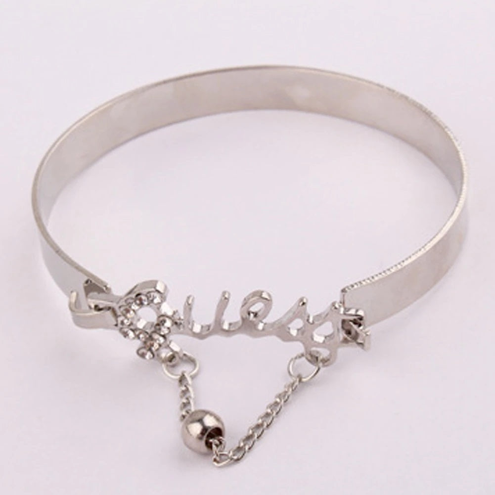 Exquisite Rhinestone Love Décor Stylish Accessory Bracelet
