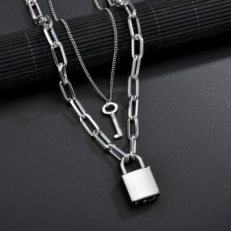 Simple Link Lock Necklace Pendant Chain for Women