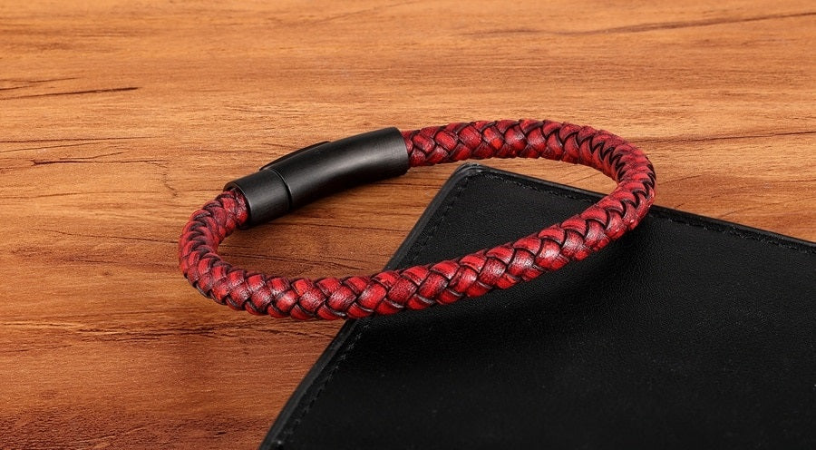 Classic Men’s Leather Accessory Bracelet