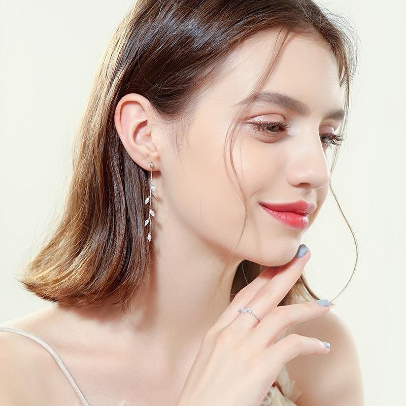 Trendy Simulation Pearl Long Fashion Drop Earrings