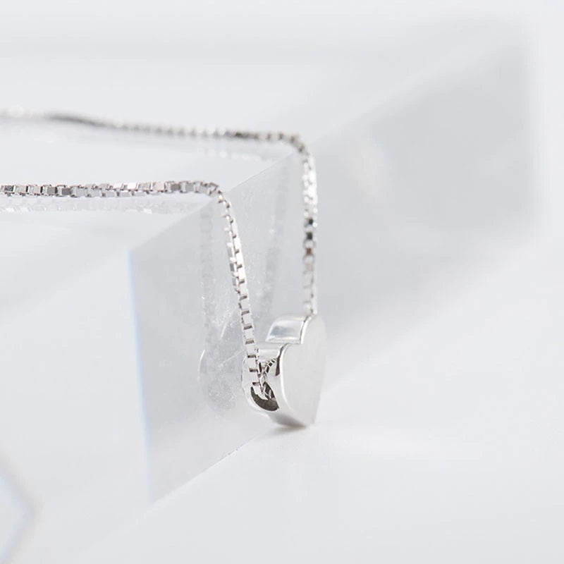 Minimalist Fashion Heart Shaped Pendant Necklace for Women