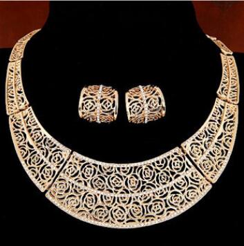 Women’s Indian-style Bridal Jewelry Set