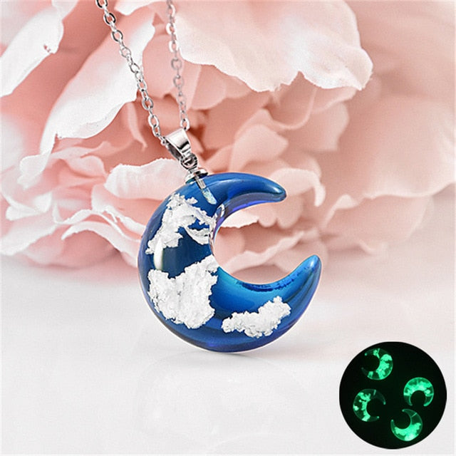 Chic Transparent Resin Round Ball Moon Pendant Necklace for Women