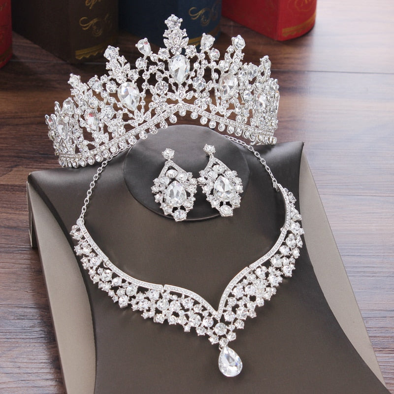 Crystal Bridal Water Drop Rhinestone Jewelry Set (Tiara Crown/Necklace/Earring)