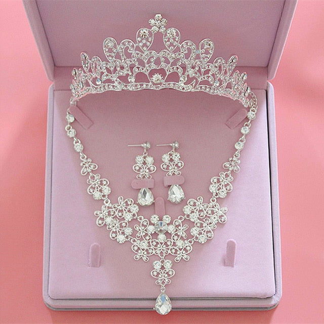 Crystal Bridal Wedding Tiara Crown and Necklace Jewelry Set
