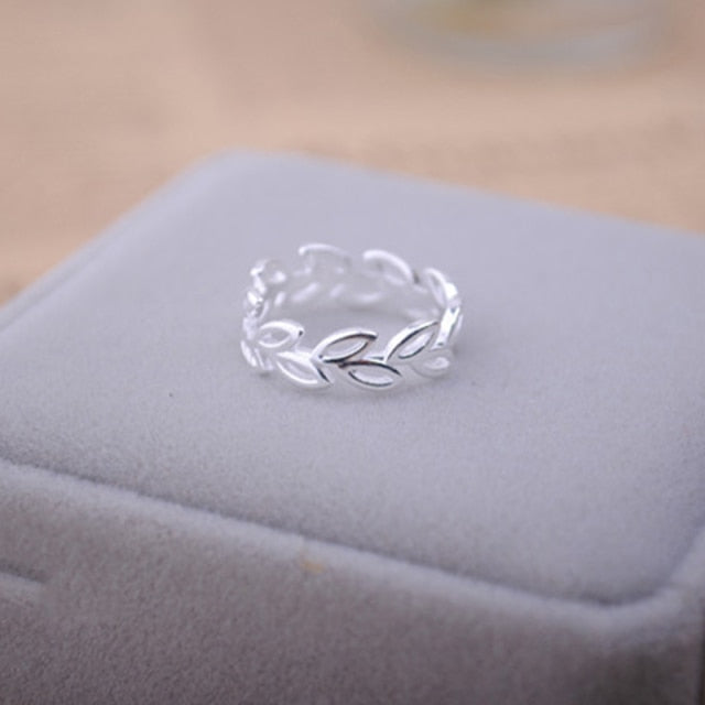 Simple Fashion Exquisite Pendant Ring