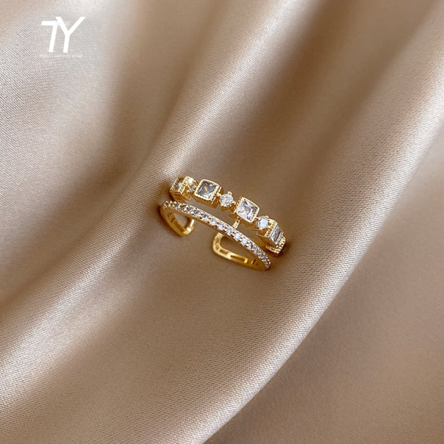 Luxury Zircon Studded High-quality Fashion Jewelry Ring