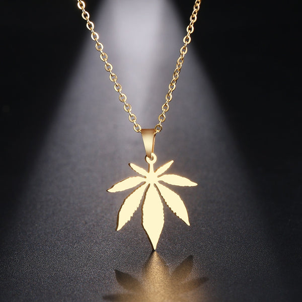 Elegant Designed Maple Leaf Chain Pendant - Metal Toned