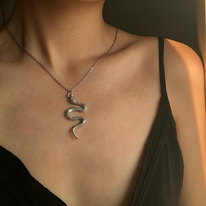 Artistic Snake Designed Chain Linked Pendant - Metal Toned, Unisex