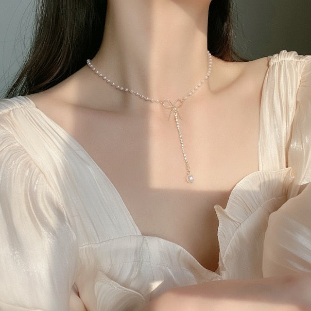 Zovoli Dainty Pearl Flower Bow-Knot Chocker Pendant Necklace