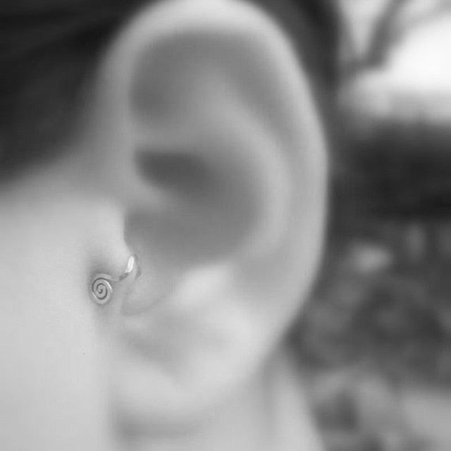 1 Pcs Original  Totem Tragus Clip On Earring For Women Boho Non Piercing Cartilage Earring boucle d'oreille femme 2021