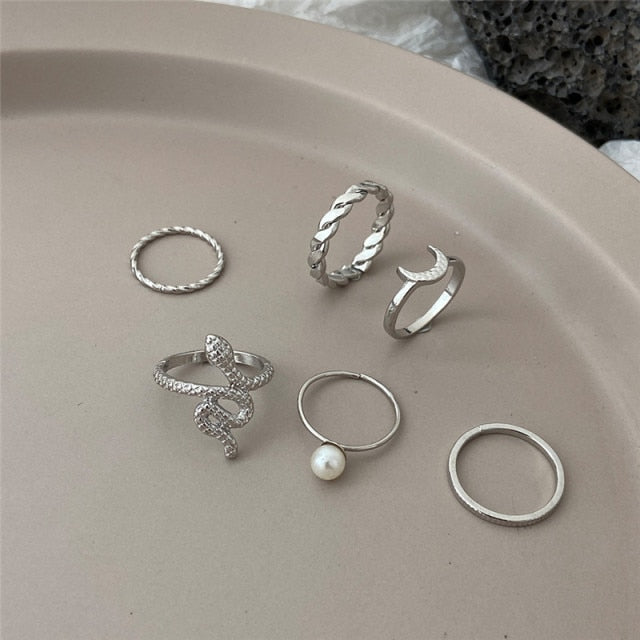 Vintage Silver-Plated Stylish Angel Wings Ring Collection