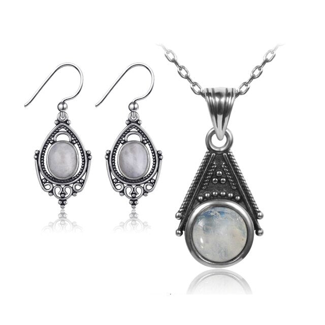 Vintage Fashion Natural Moonstone 925 Silver Jewelry Pendant For Unisex Wear