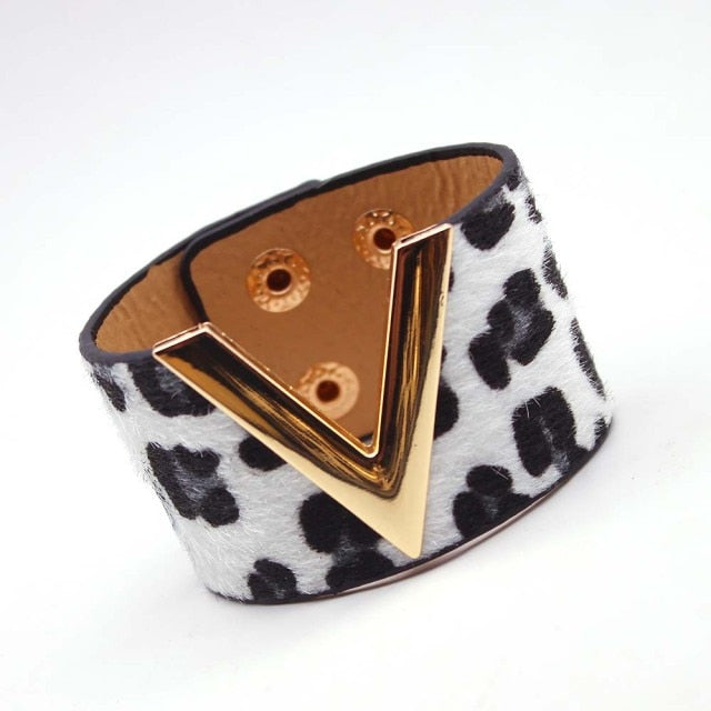 Leather Punk Style European Fashion Bracelets for Women